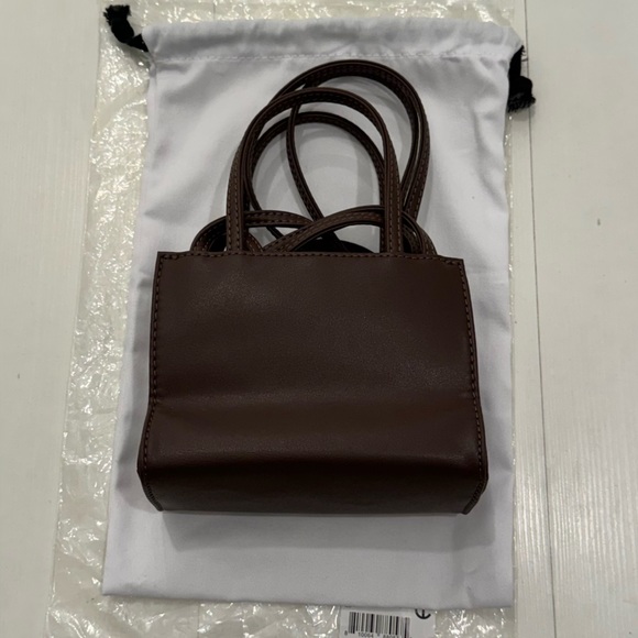 Small Telfar - Picture 4 of 4